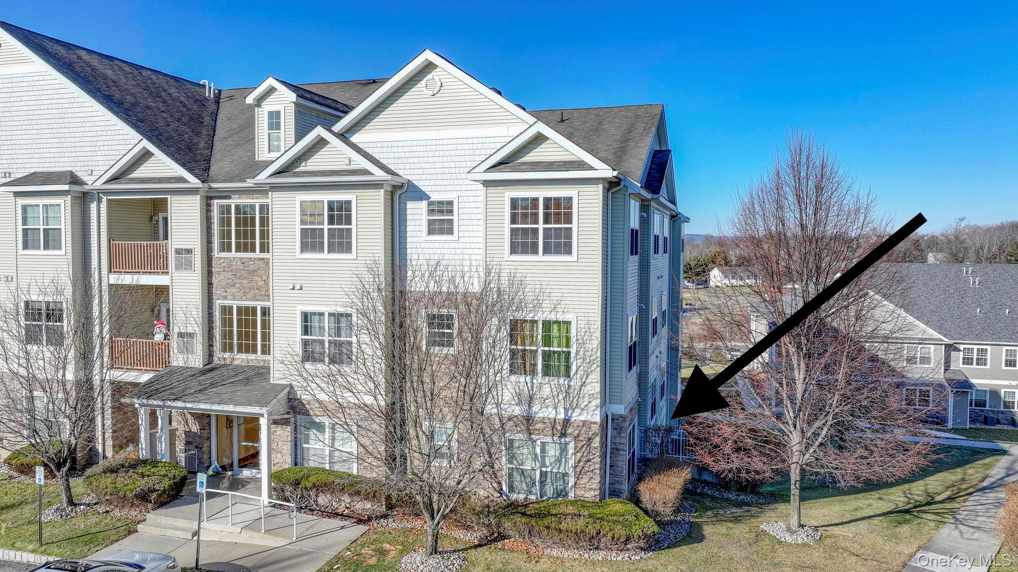 #1 photo, 927 Tower Ridge Circle, Middletown , NY 10941