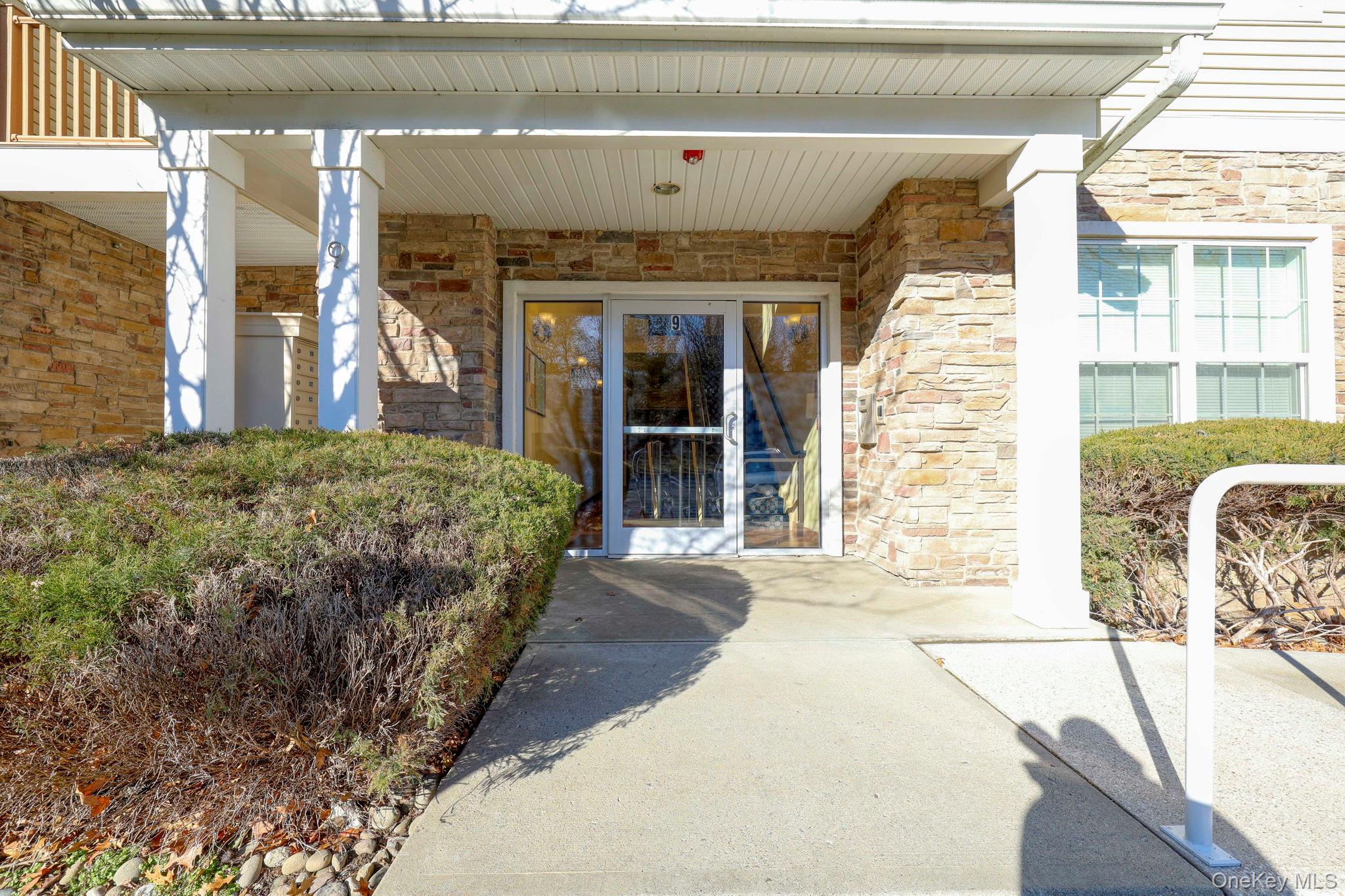 #5 photo, 927 Tower Ridge Circle, Middletown , NY 10941