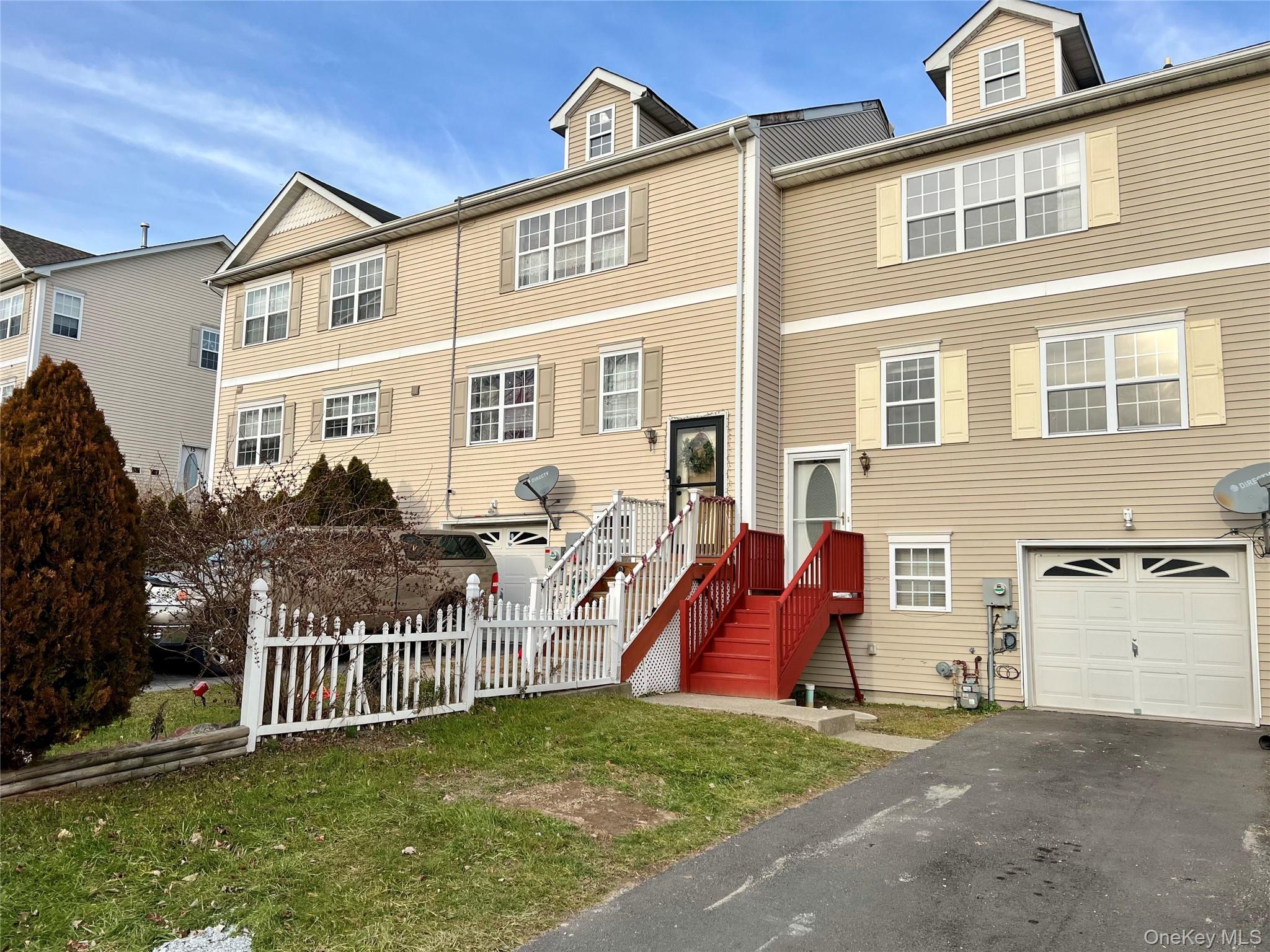 #2 photo, 23 Peach Place, 뉴욕주 Middletown , NY 10940