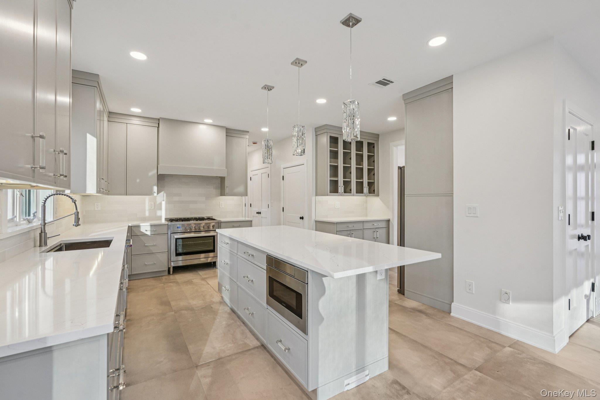 #12 photo, 400 Phillips Hill Road, New City , NY 10956