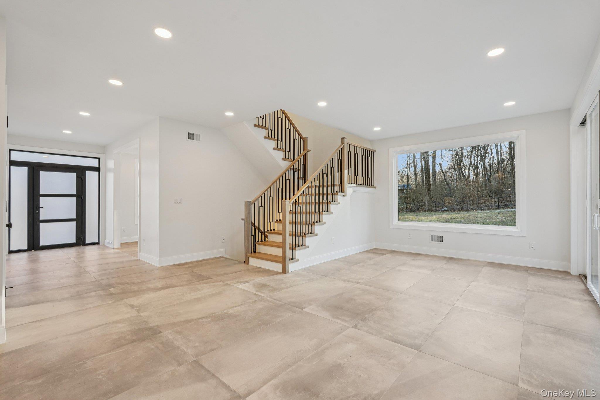 #13 photo, 400 Phillips Hill Road, New City , NY 10956