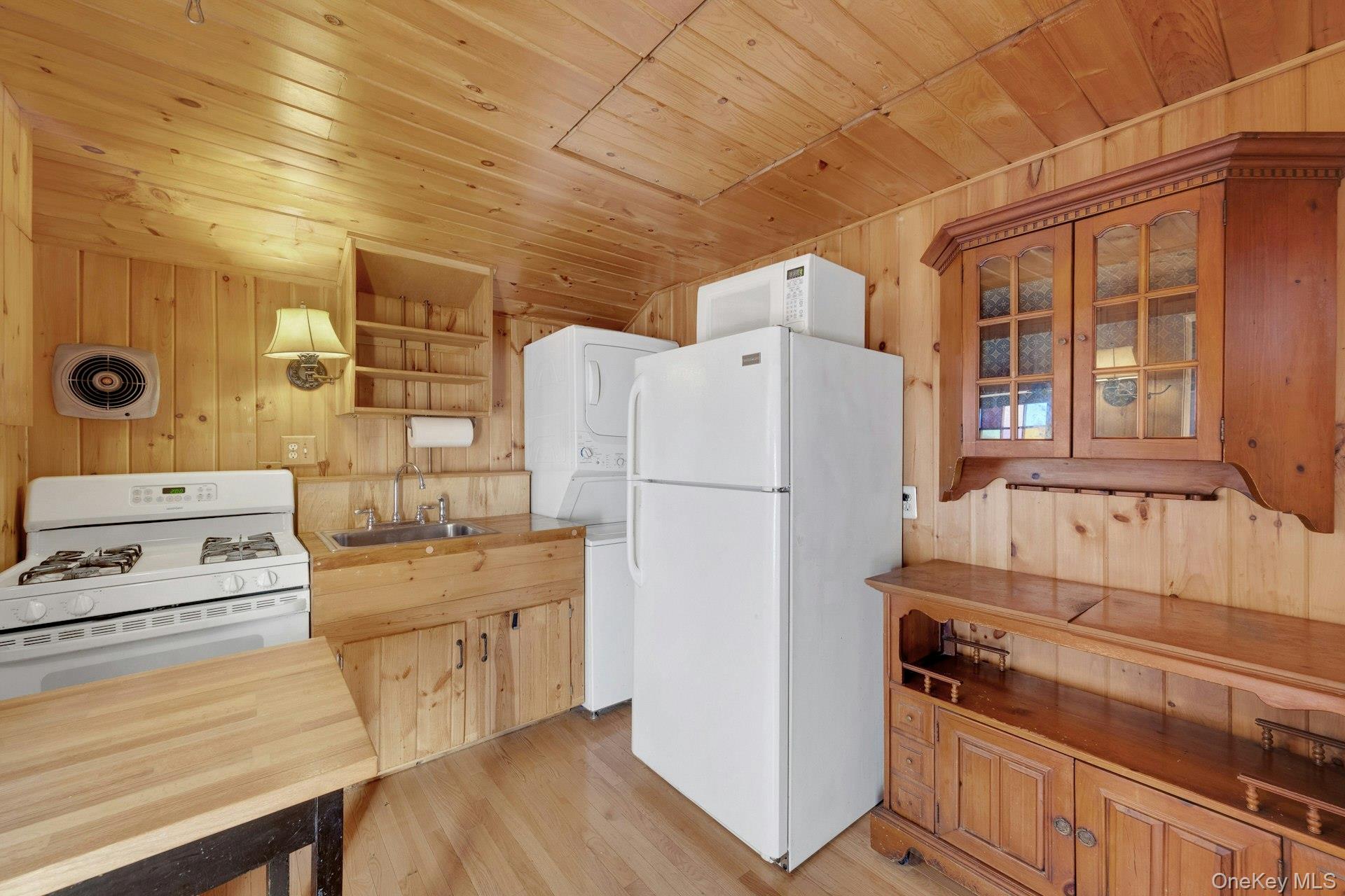 #12 photo, 59C Edgewater Park Drive, 브롱크스 Bronx , NY 10465