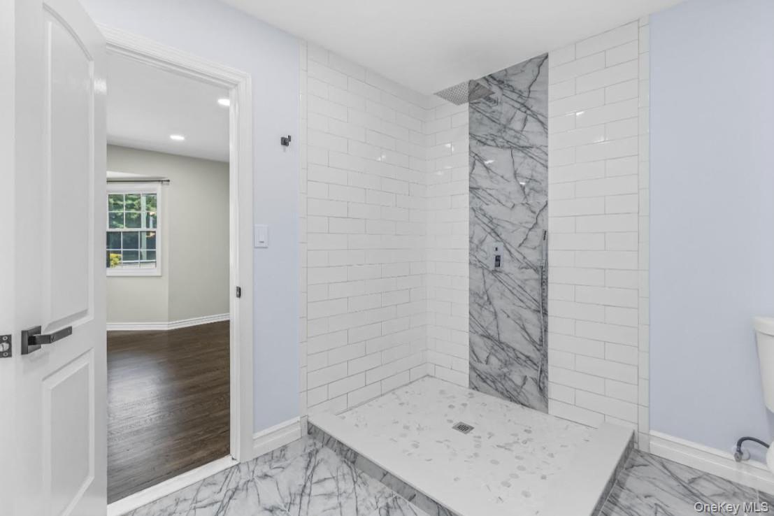 #8 photo, 42 Norwood Road, Northport , NY 11768