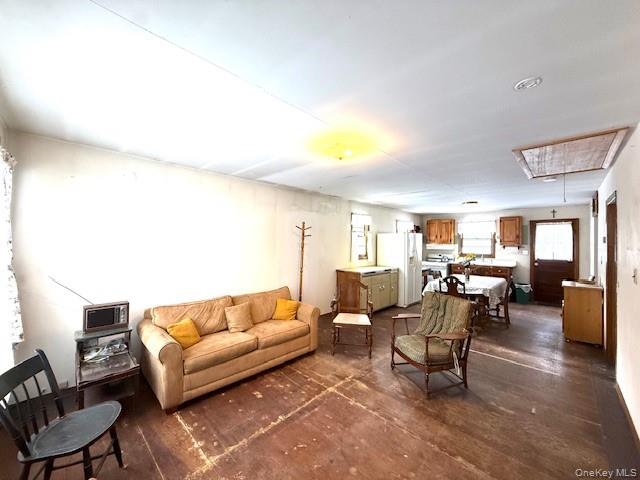 #6 photo, 195 W Mohican Trail, Glen Spey , NY 12737