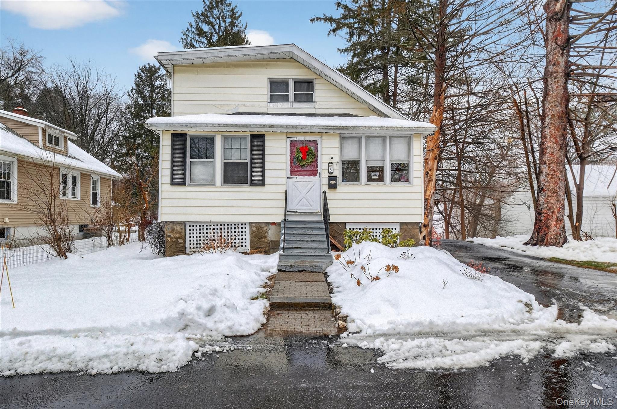 #2 photo, 5 Miller Place, Poughkeepsie , NY 12601