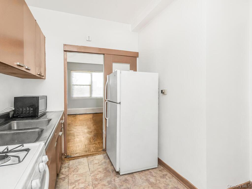 #11 photo, 4 Fordham Hill Oval, 브롱크스 Bronx , NY 10468