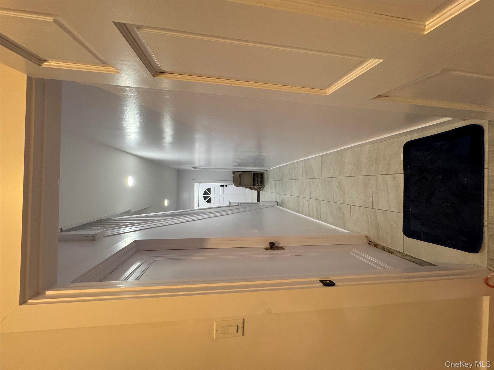 #6 photo, 94-61 Alstyne Avenue, קווינס Elmhurst , NY 11373