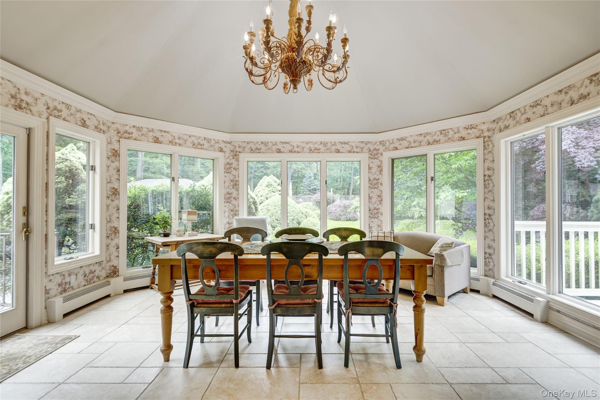 #16 photo, 527 Split Rock Road, Syosset , NY 11791