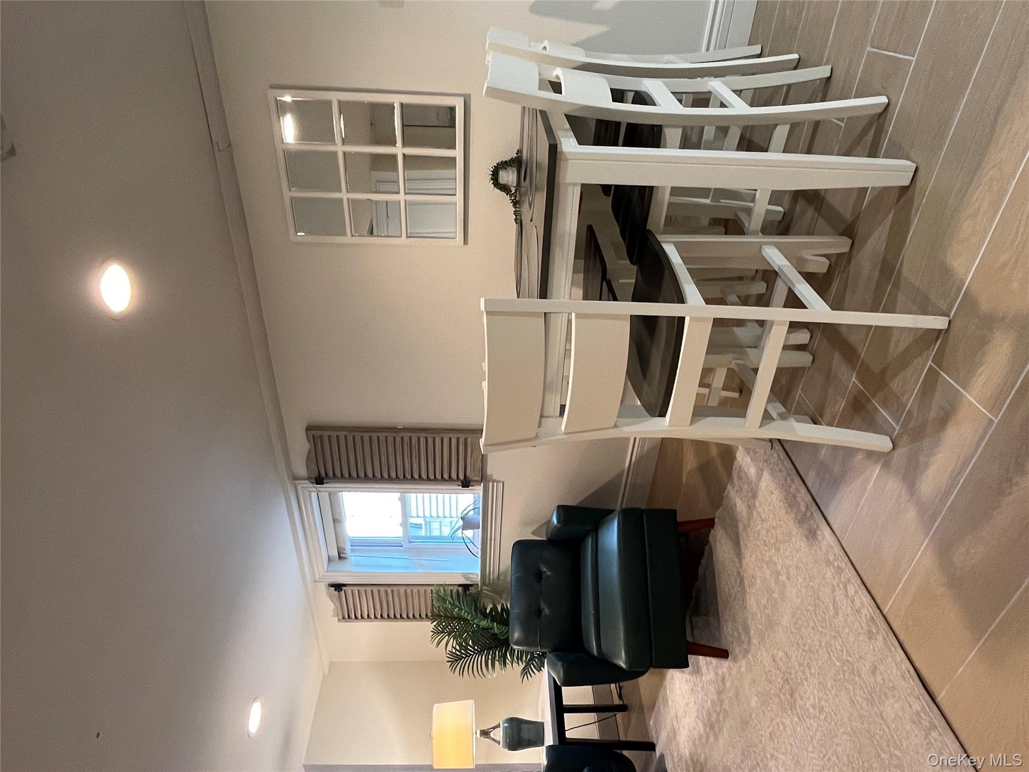 #6 photo, 120 Mitchell Ave Avenue, מחוז נסאו Long Beach , NY 11561