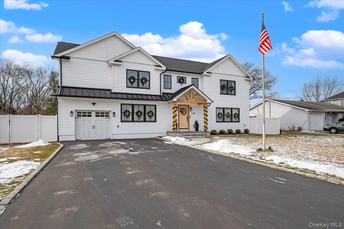 #1 photo, 2180 Feuereisen Avenue, Ronkonkoma , NY 11779