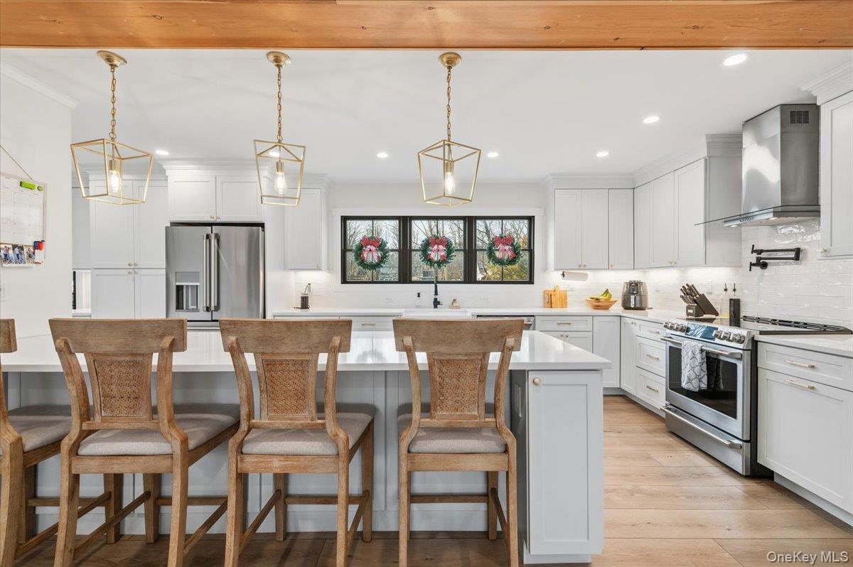 #12 photo, 2180 Feuereisen Avenue, Ronkonkoma , NY 11779