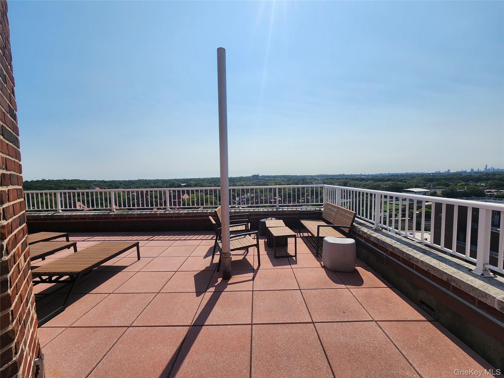 #10 photo, 107-40 Queens Boulevard, Forest Hills , NY 11375