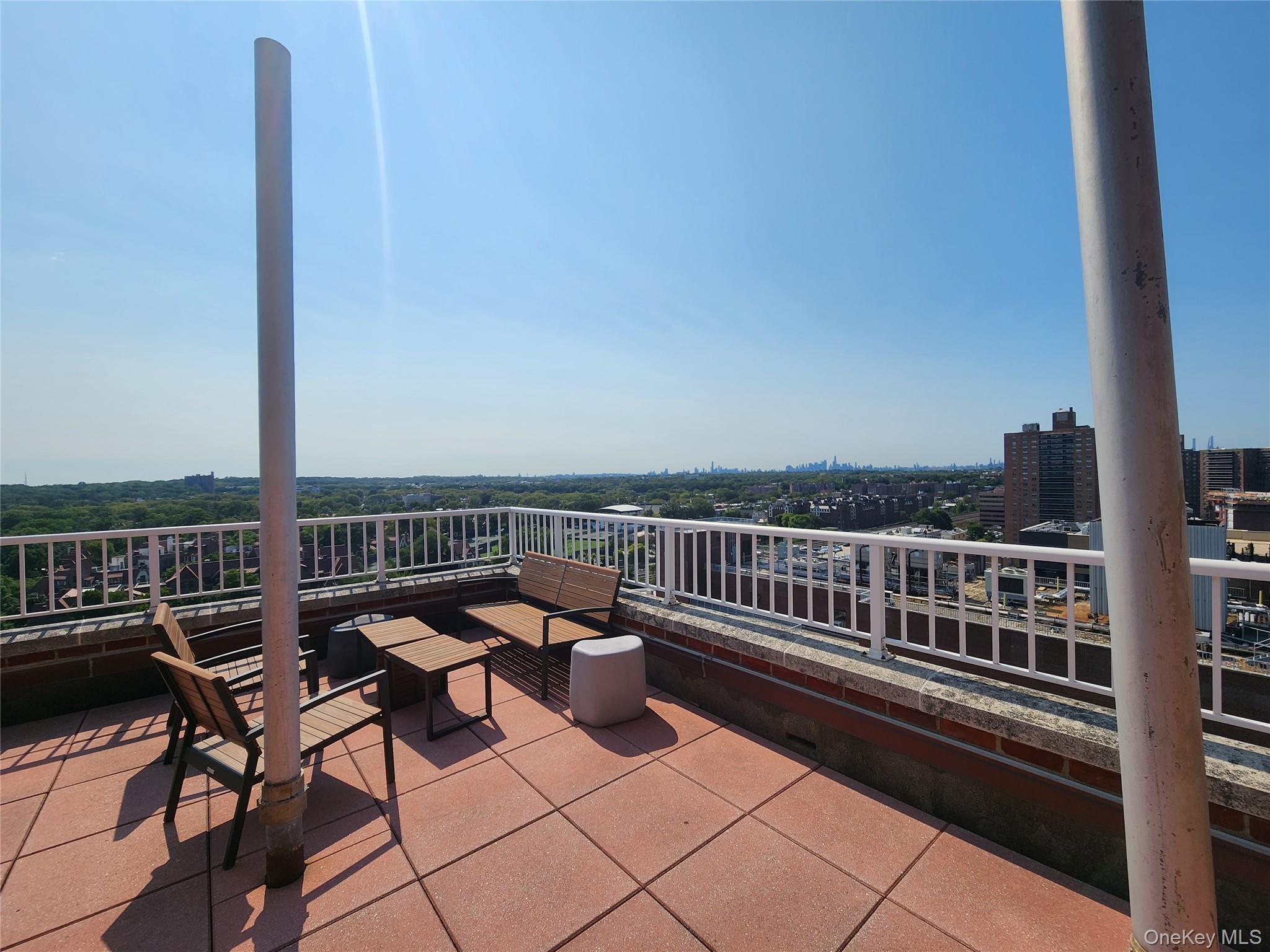 #11 photo, 107-40 Queens Boulevard, Forest Hills , NY 11375