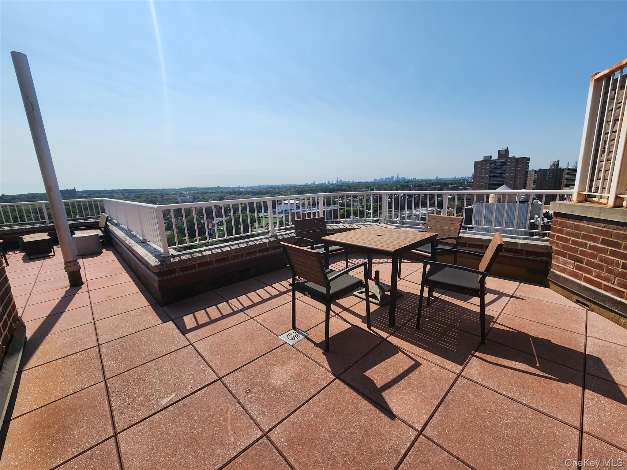 #9 photo, 107-40 Queens Boulevard, Forest Hills , NY 11375