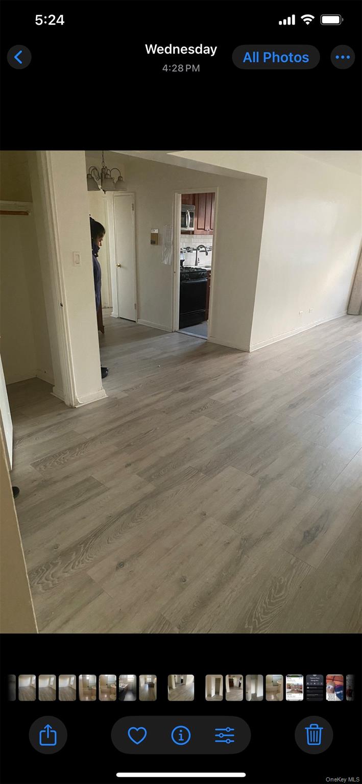 #5 photo, 84-50 169th Street, Jamaica , NY 11432