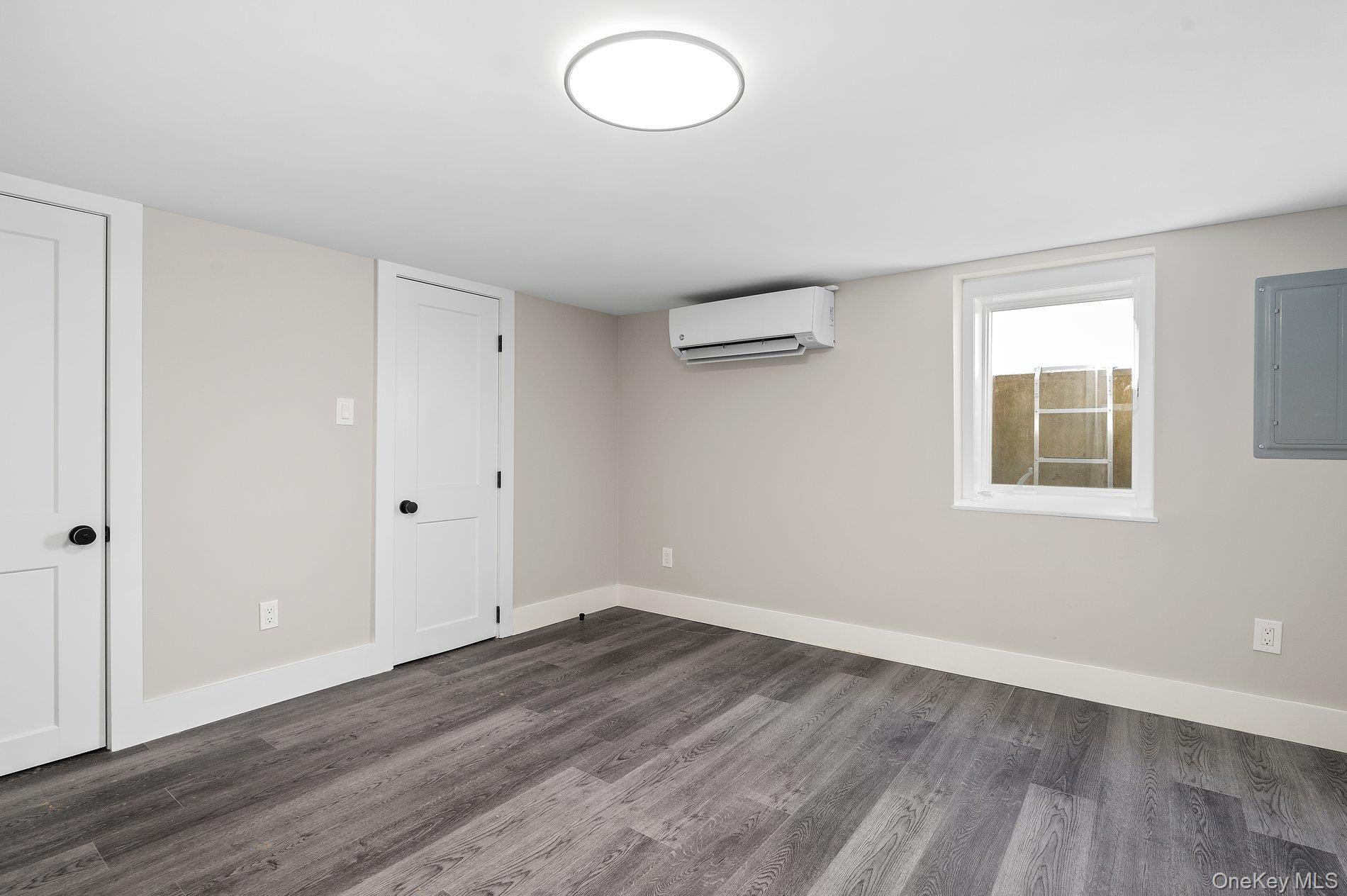 #12 photo, 25 Lorraine, Northport , NY 11768