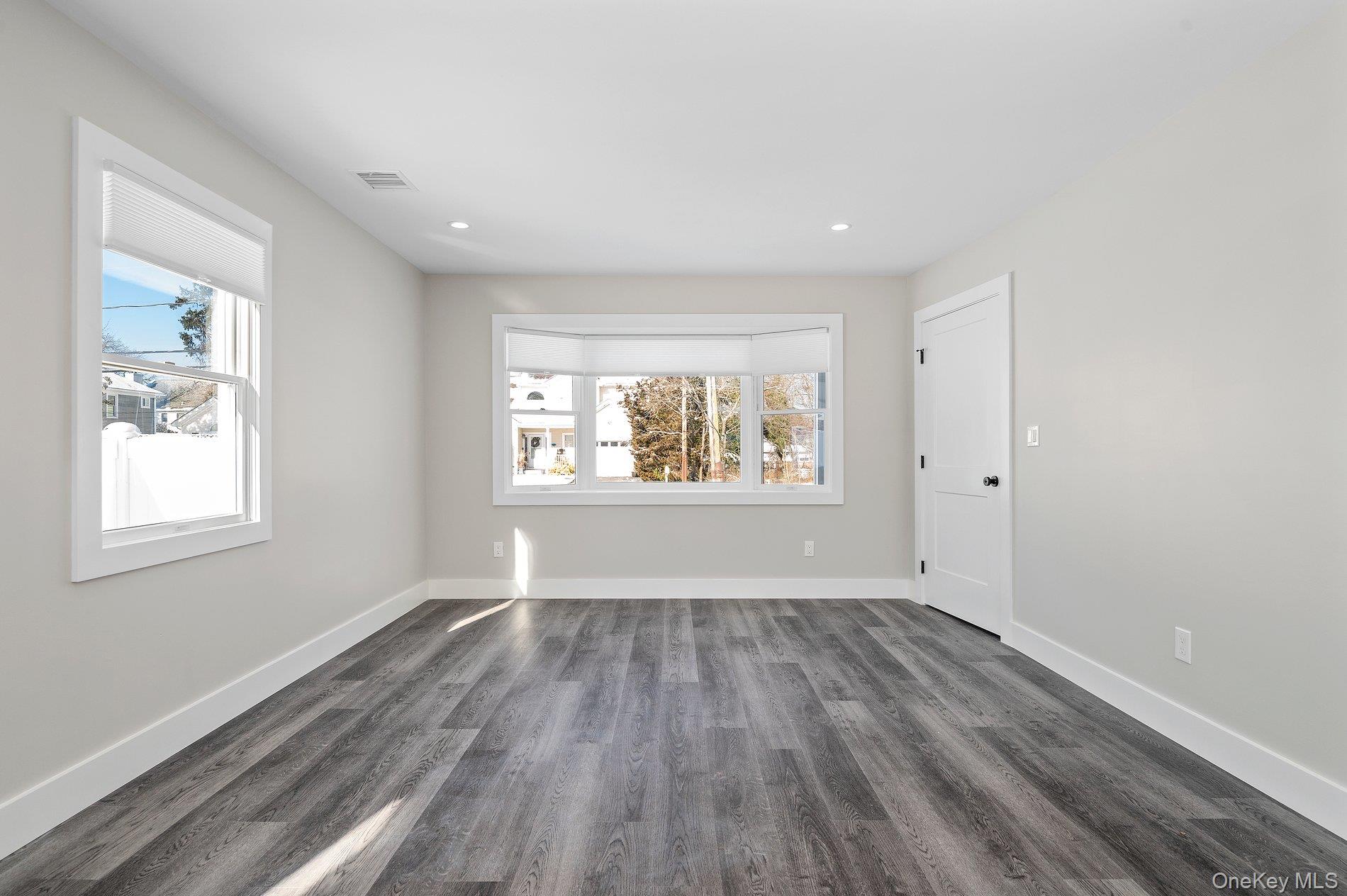 #5 photo, 25 Lorraine, Northport , NY 11768