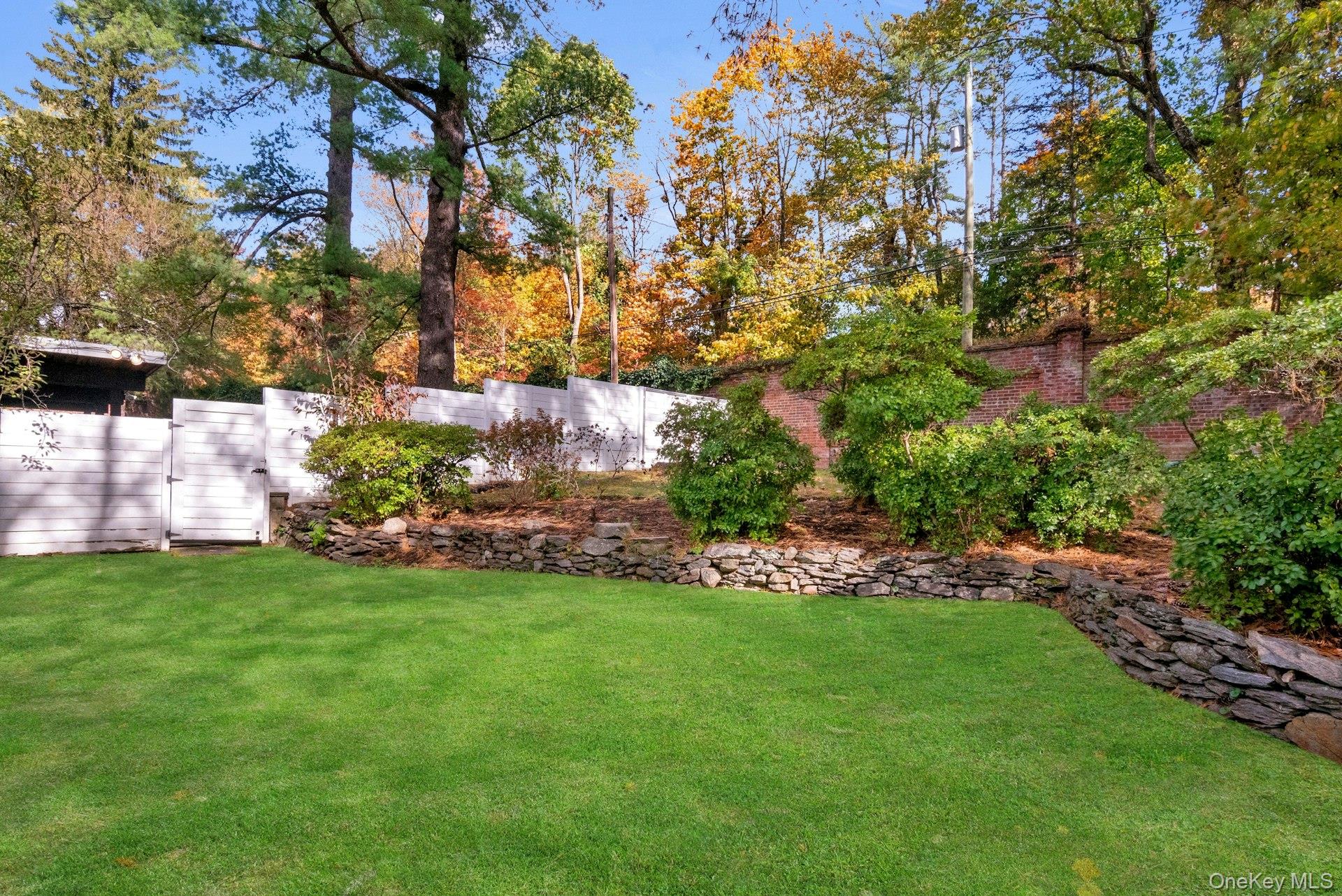 #11 photo, 309 Scarborough Road, Briarcliff Manor , NY 10510