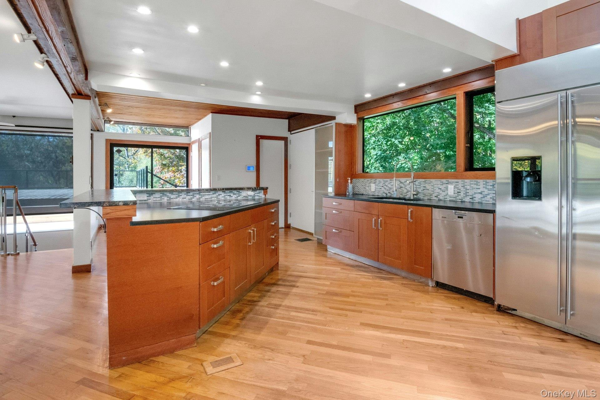 #7 photo, 309 Scarborough Road, Briarcliff Manor , NY 10510