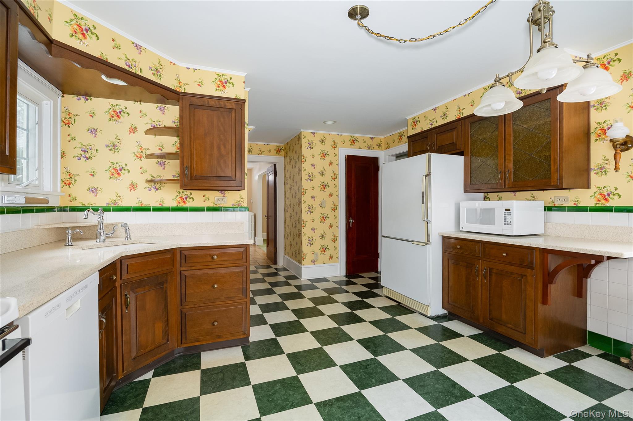 #9 photo, 6 Rosalind Road, Poughkeepsie , NY 12601