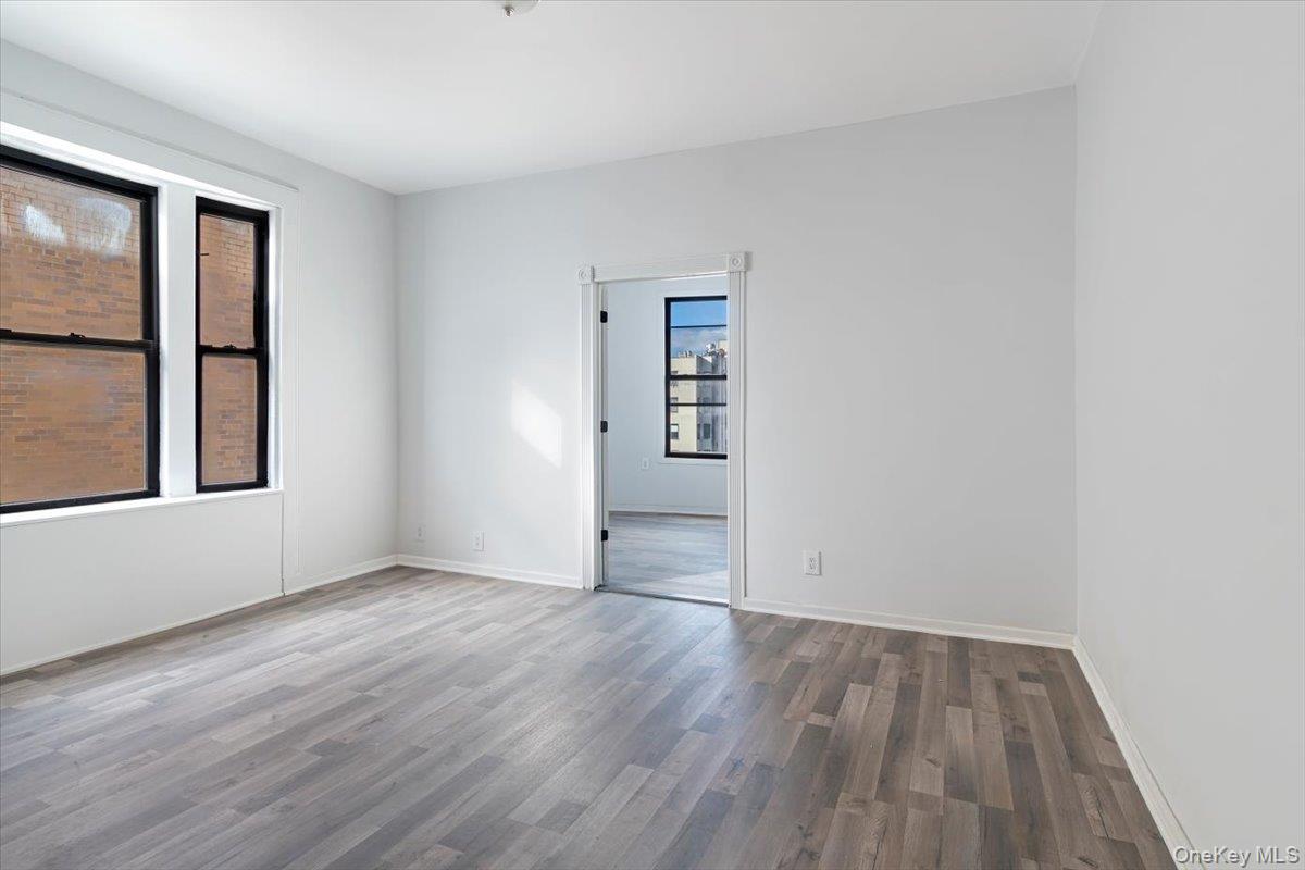 #5 photo, 4260 Broadway, New York (Manhattan) , NY 10033