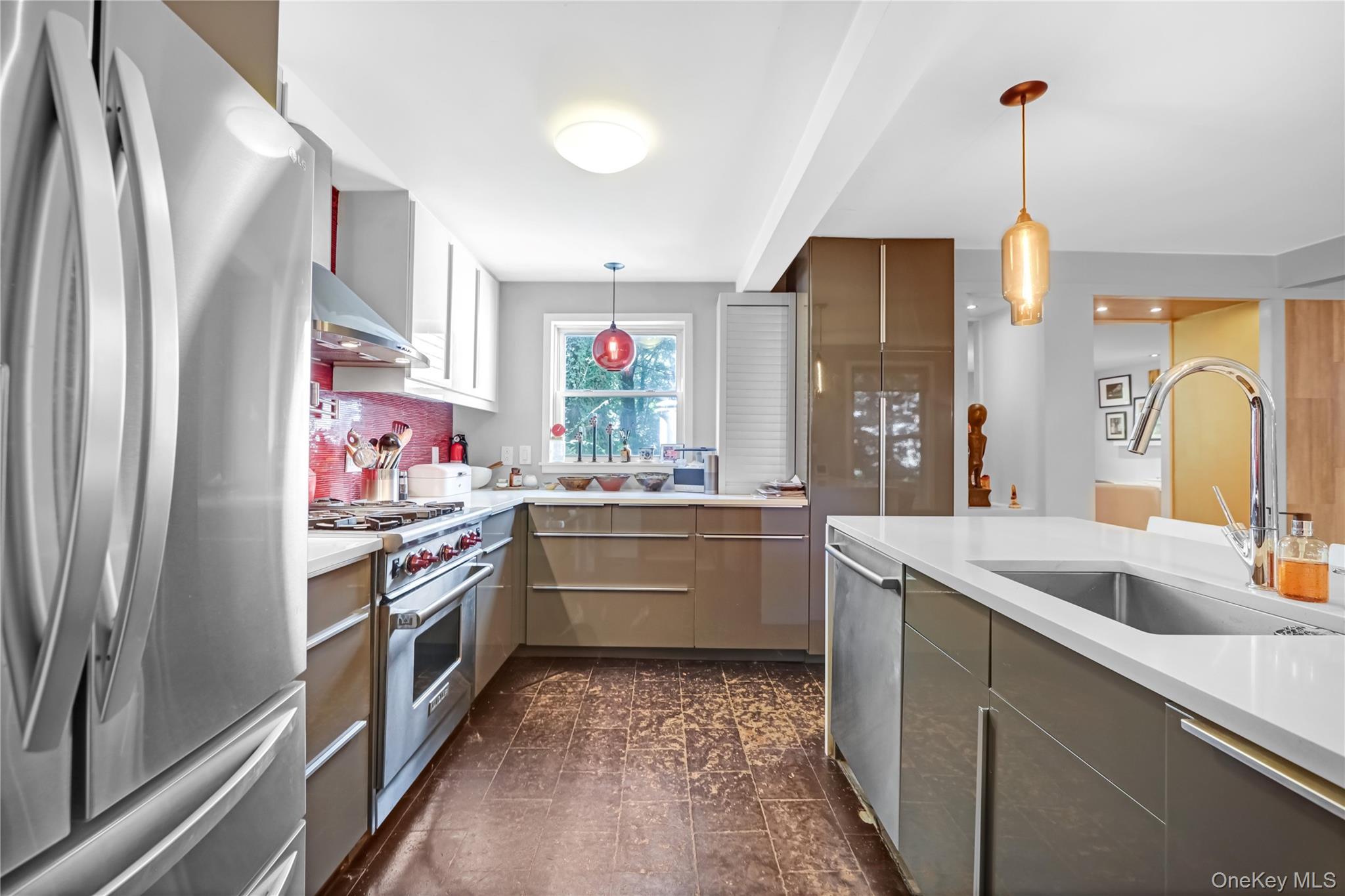 #1 photo, 2253 Edsall Avenue, 브롱크스 Bronx , NY 10463