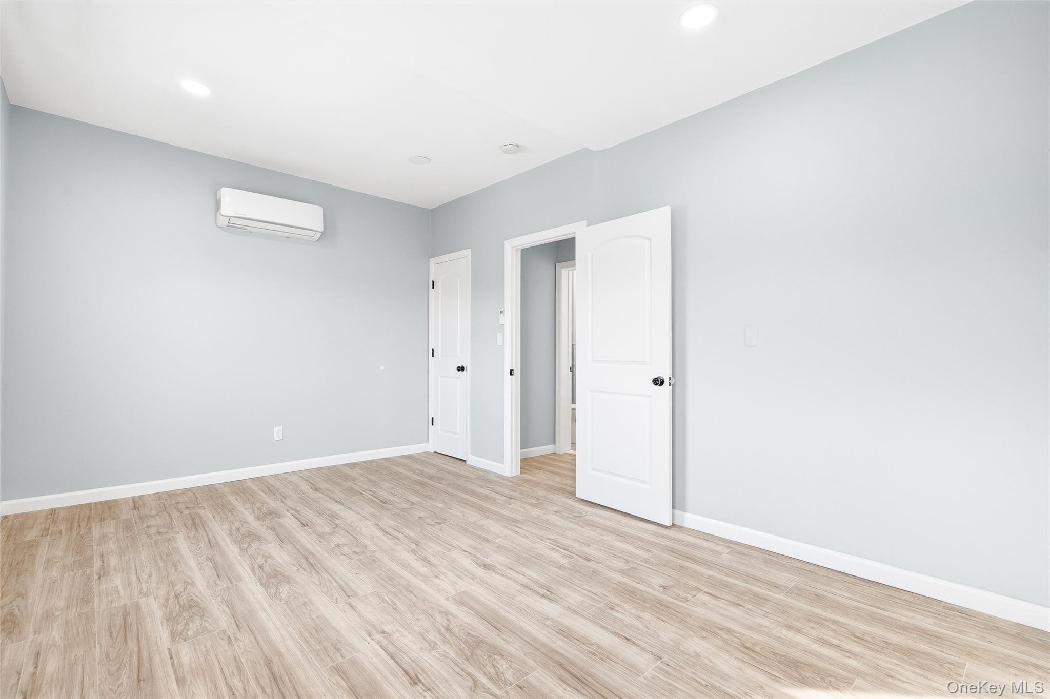 #20 photo, 78 Maple Avenue, New City , NY 10956