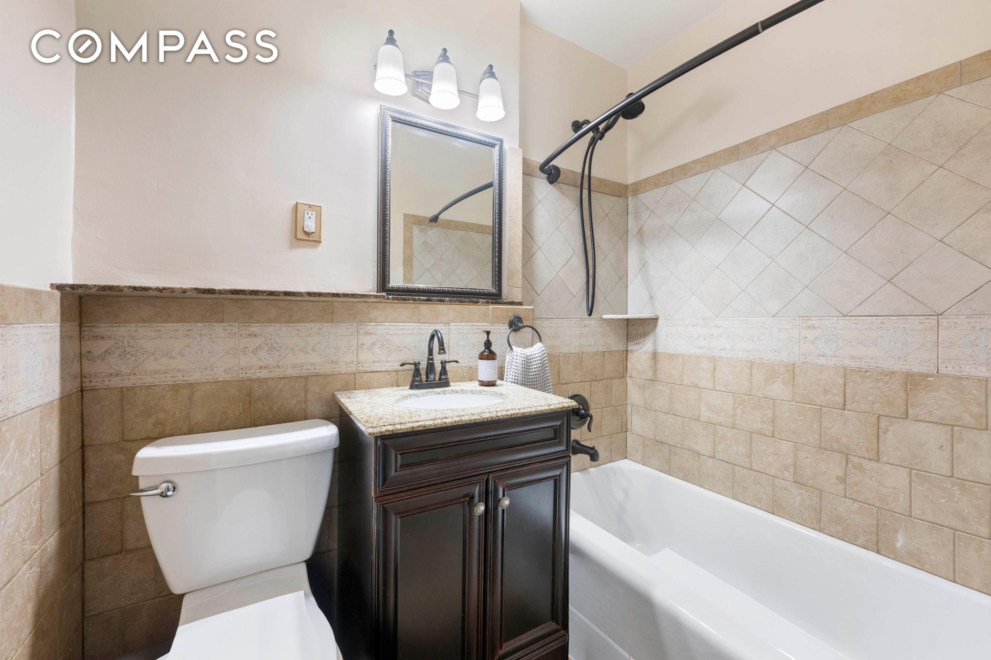 #13 photo, 3475 Greystone Avenue, Fieldston , NY 10463