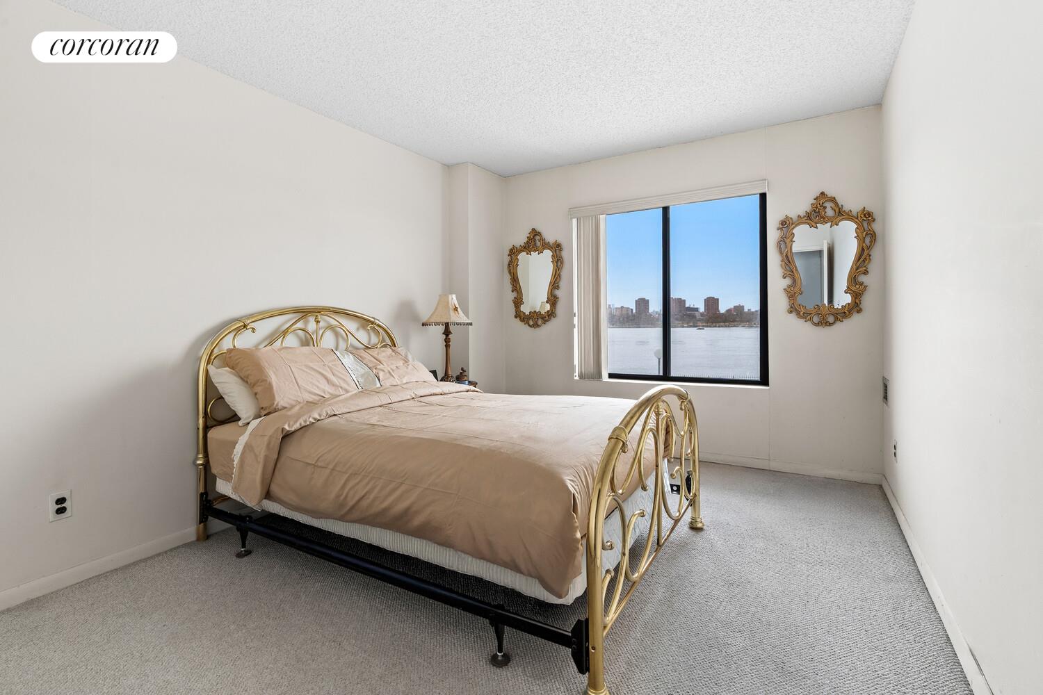 #9 photo, 25-40 SHORE Boulevard, 皇后区 阿士多利亚 Astoria , NY 11102