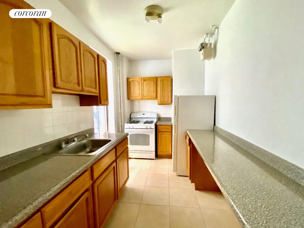 #4 photo, New York City, 曼哈頓 北曼哈顿 Inwood , NY 10034