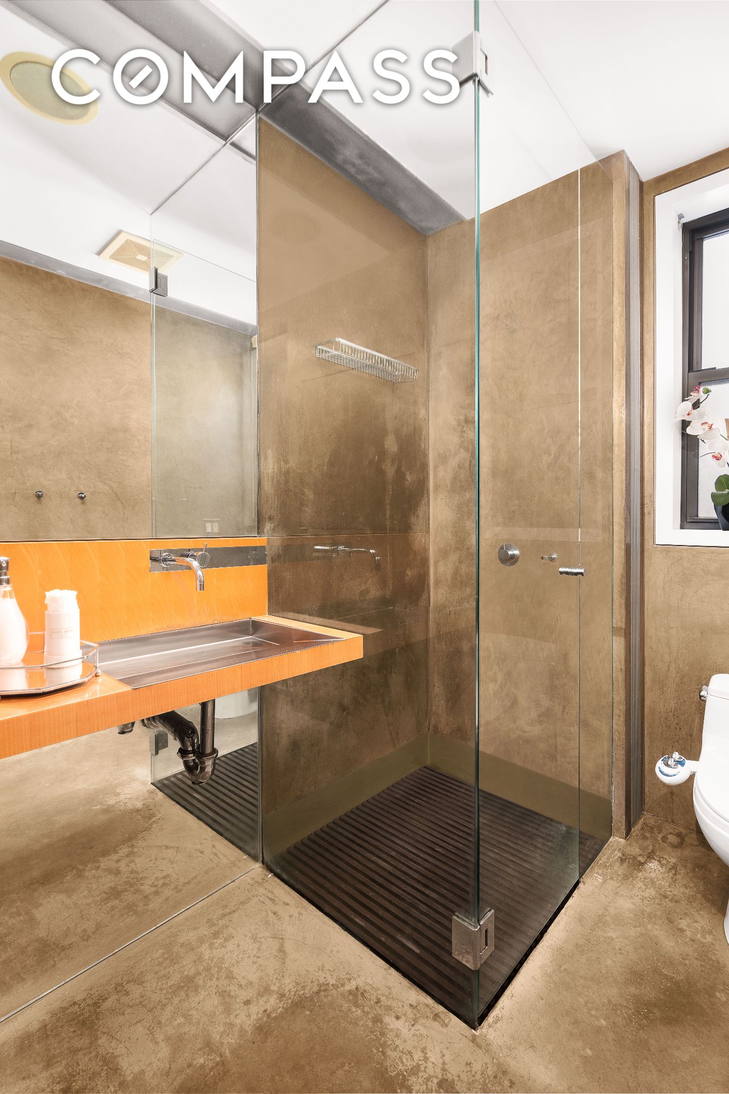 #10 photo, 340 W 19th Street, Chelsea , NY 10011