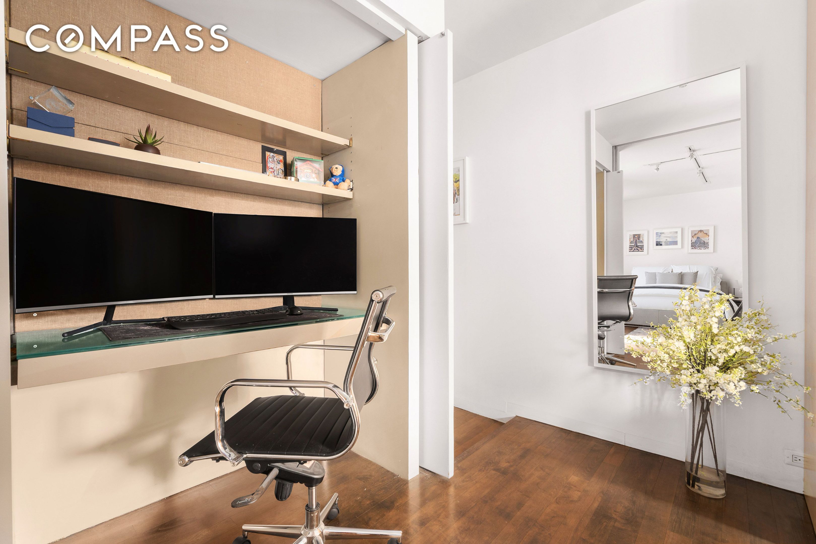 #8 photo, 340 W 19th Street, Chelsea , NY 10011