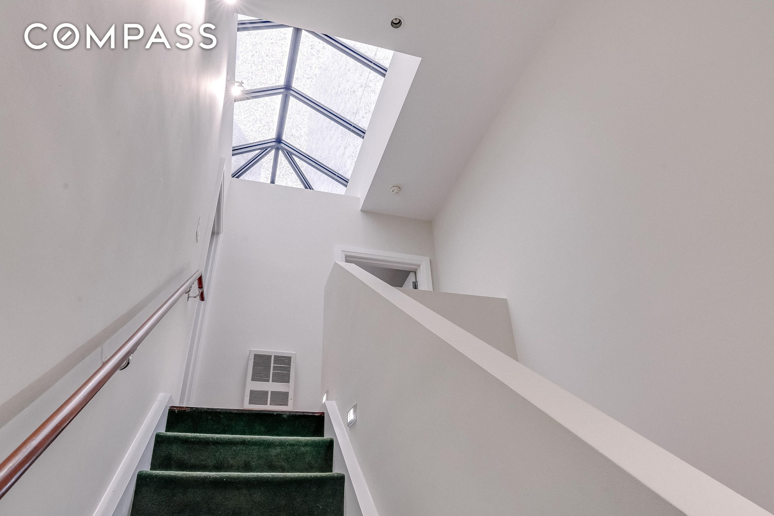 #18 photo, New York City, Financial District , NY 10005