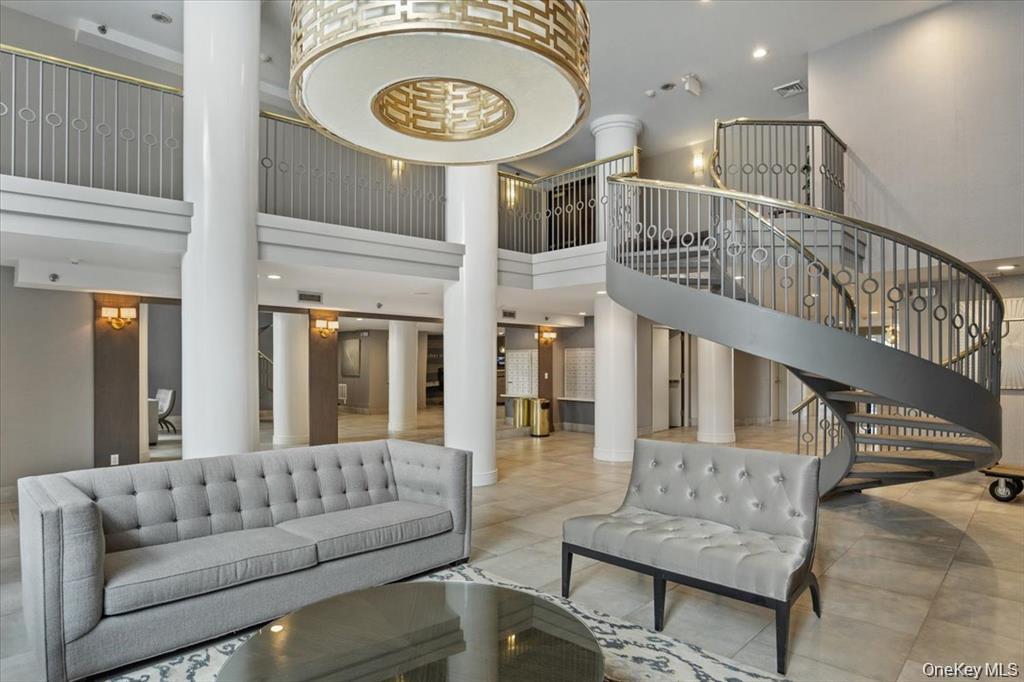 #2 photo, 100 Cuttermill Road, ناسو Great Neck , NY 11021