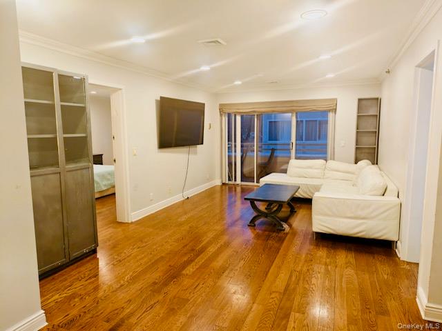 #4 photo, 100 Cuttermill Road, ناسو Great Neck , NY 11021