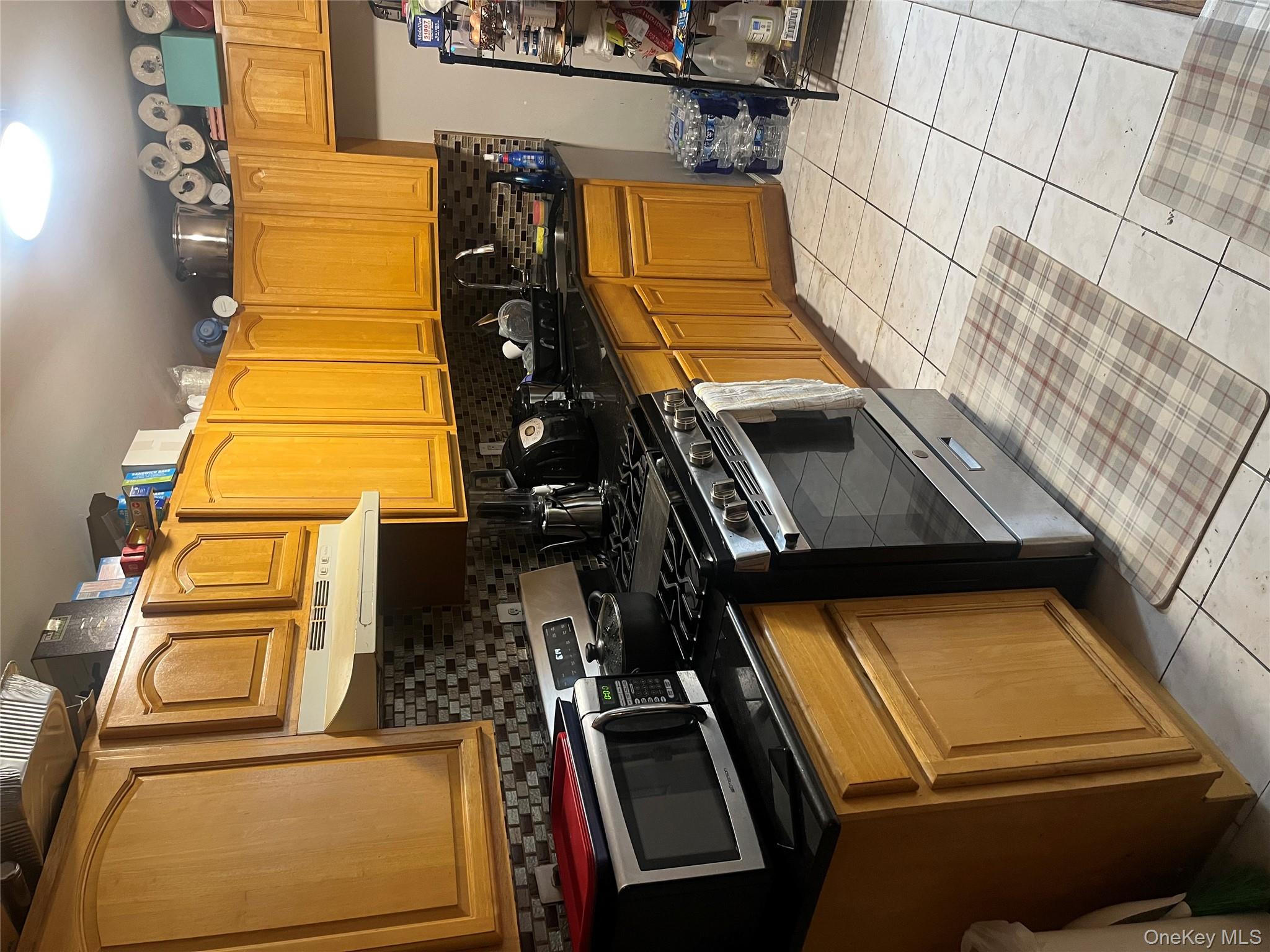 #14 photo, 137-15 220th Place, Laurelton , NY 11413