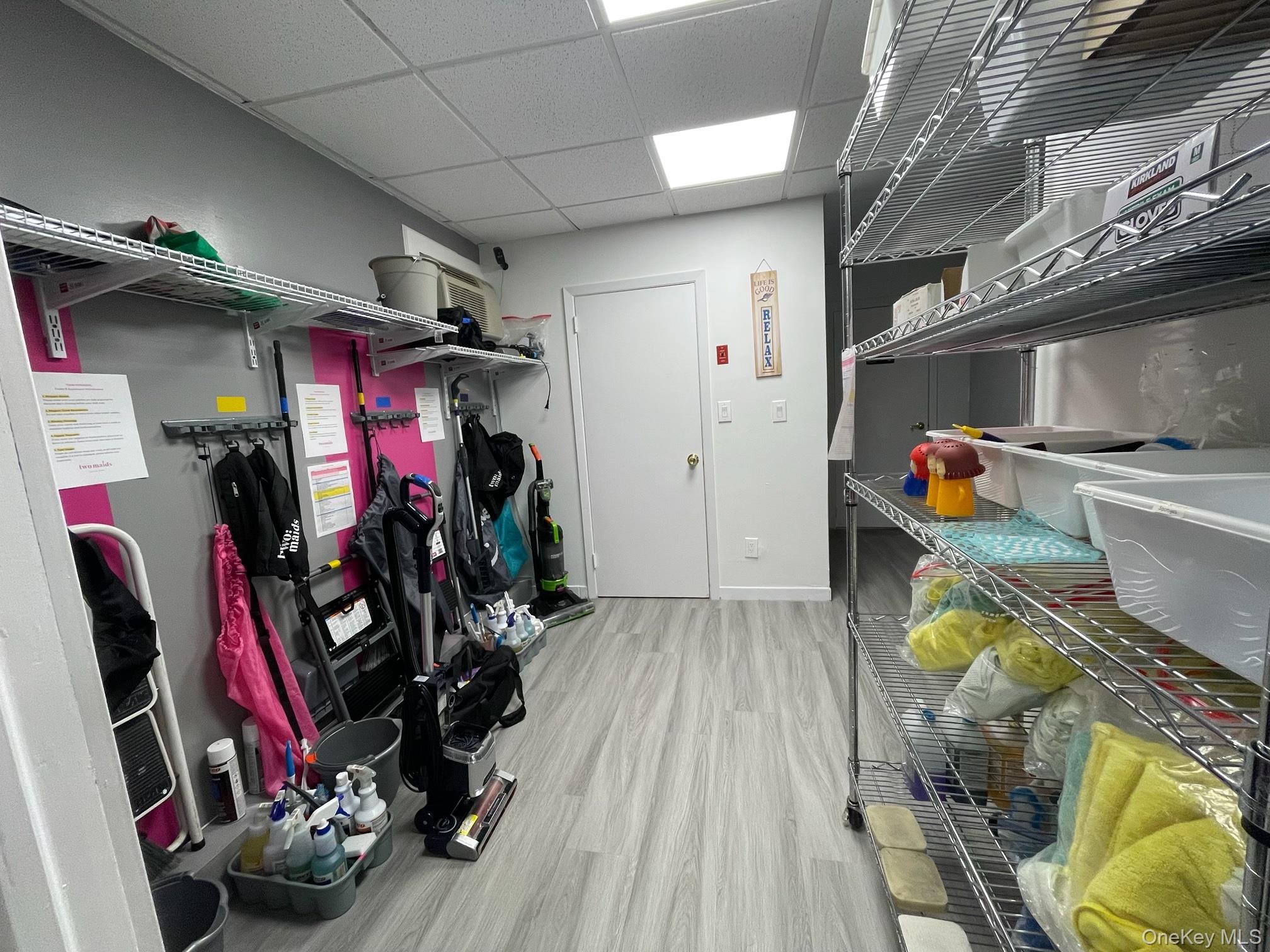 #14 photo, 90 Main Street, Mineola , NY 11501