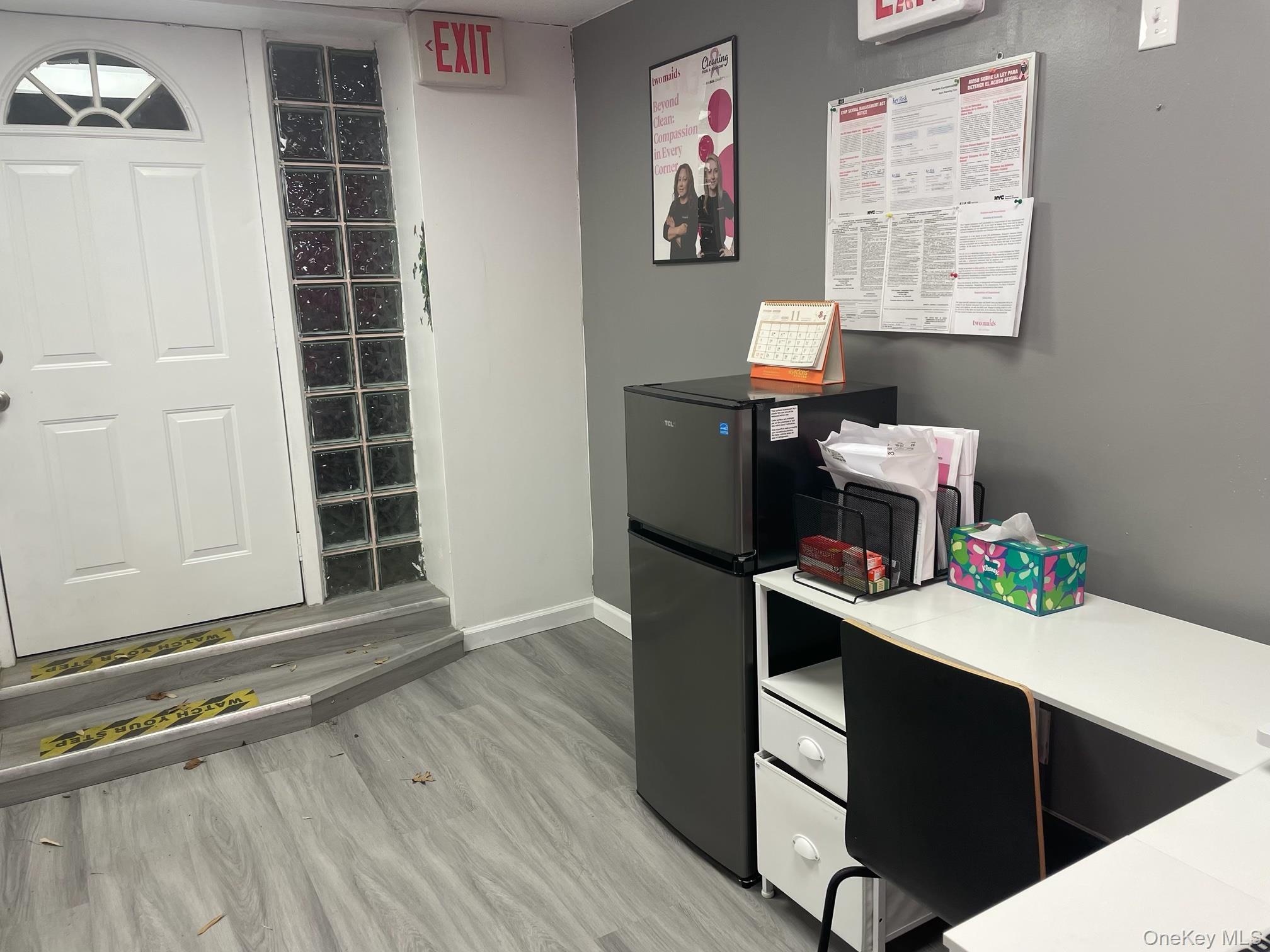 #4 photo, 90 Main Street, नासाउ काउंटी Mineola , NY 11501