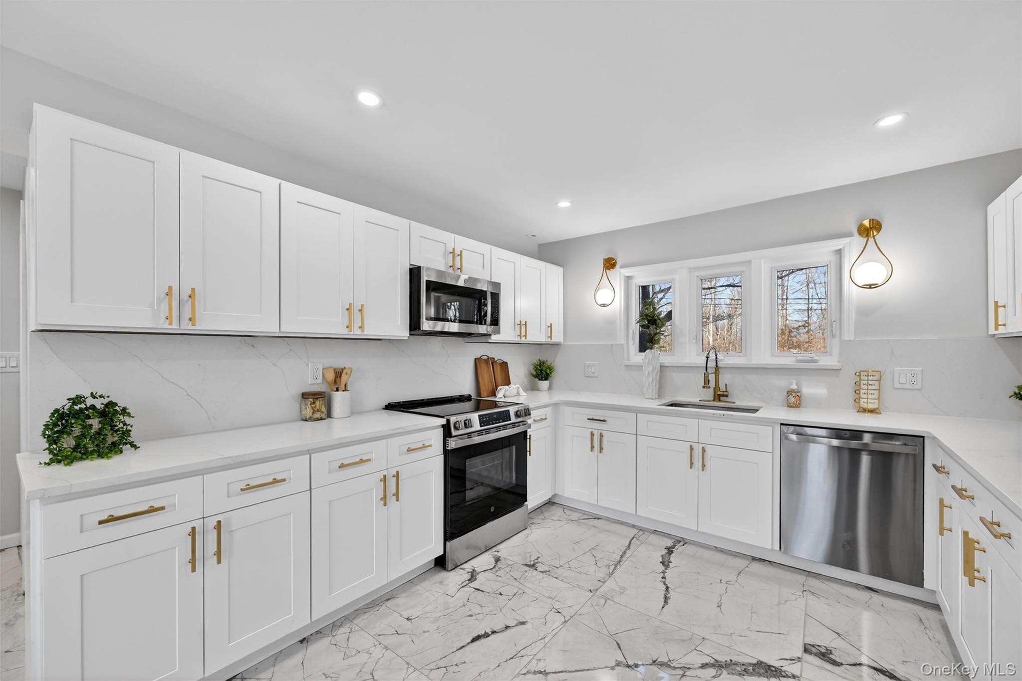 #12 photo, 503 Station Road, Rock Tavern , NY 12575