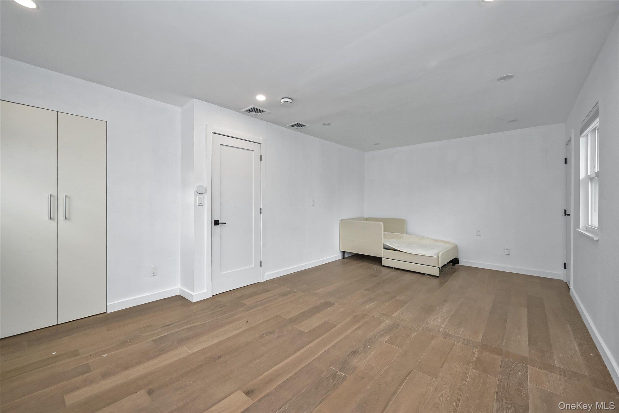 #9 photo, 1841 Stanley Drive, South Merrick , NY 11566