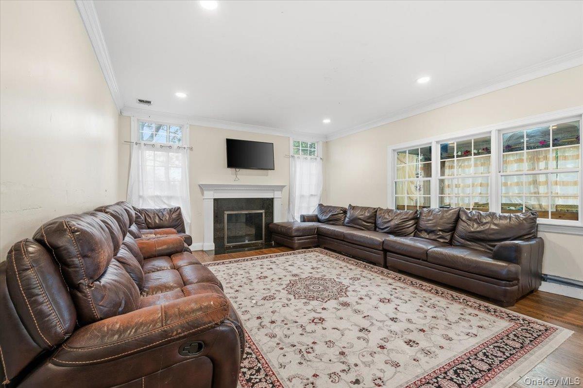 #12 photo, 21 Astor Avenue, Saint James , NY 11780