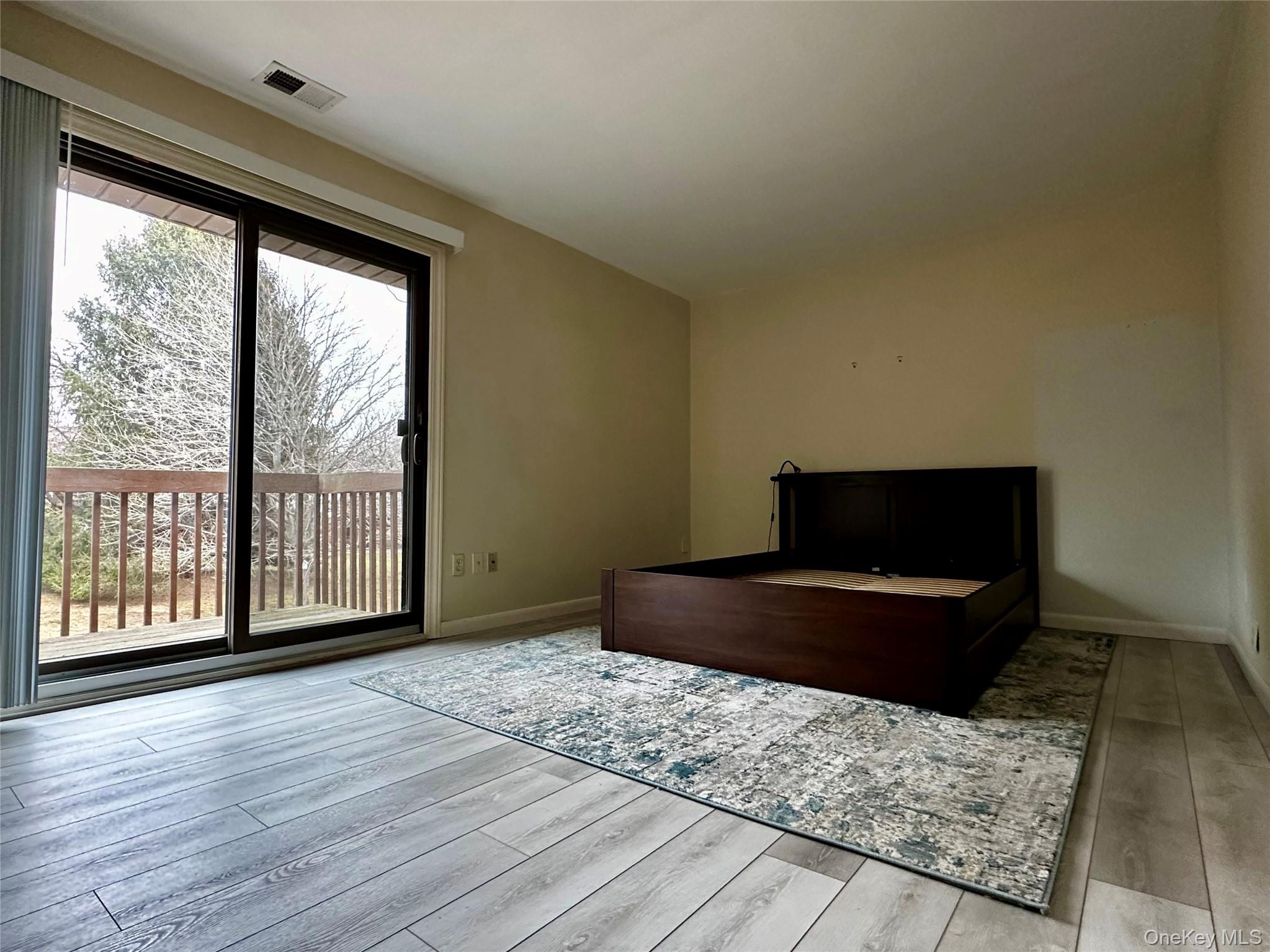 #10 photo, 10 Bailey, Middle Island , NY 11953