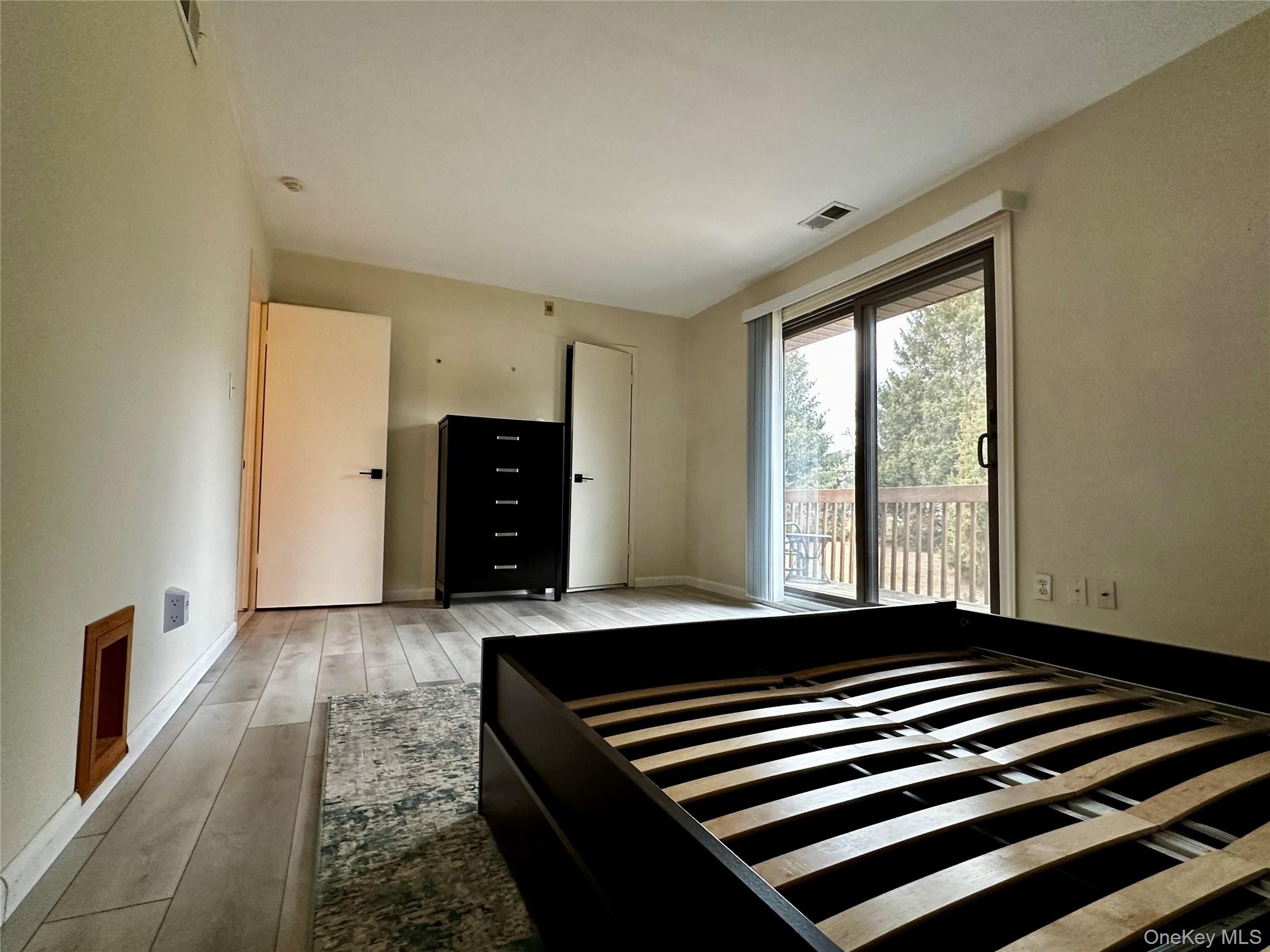 #11 photo, 10 Bailey, Middle Island , NY 11953