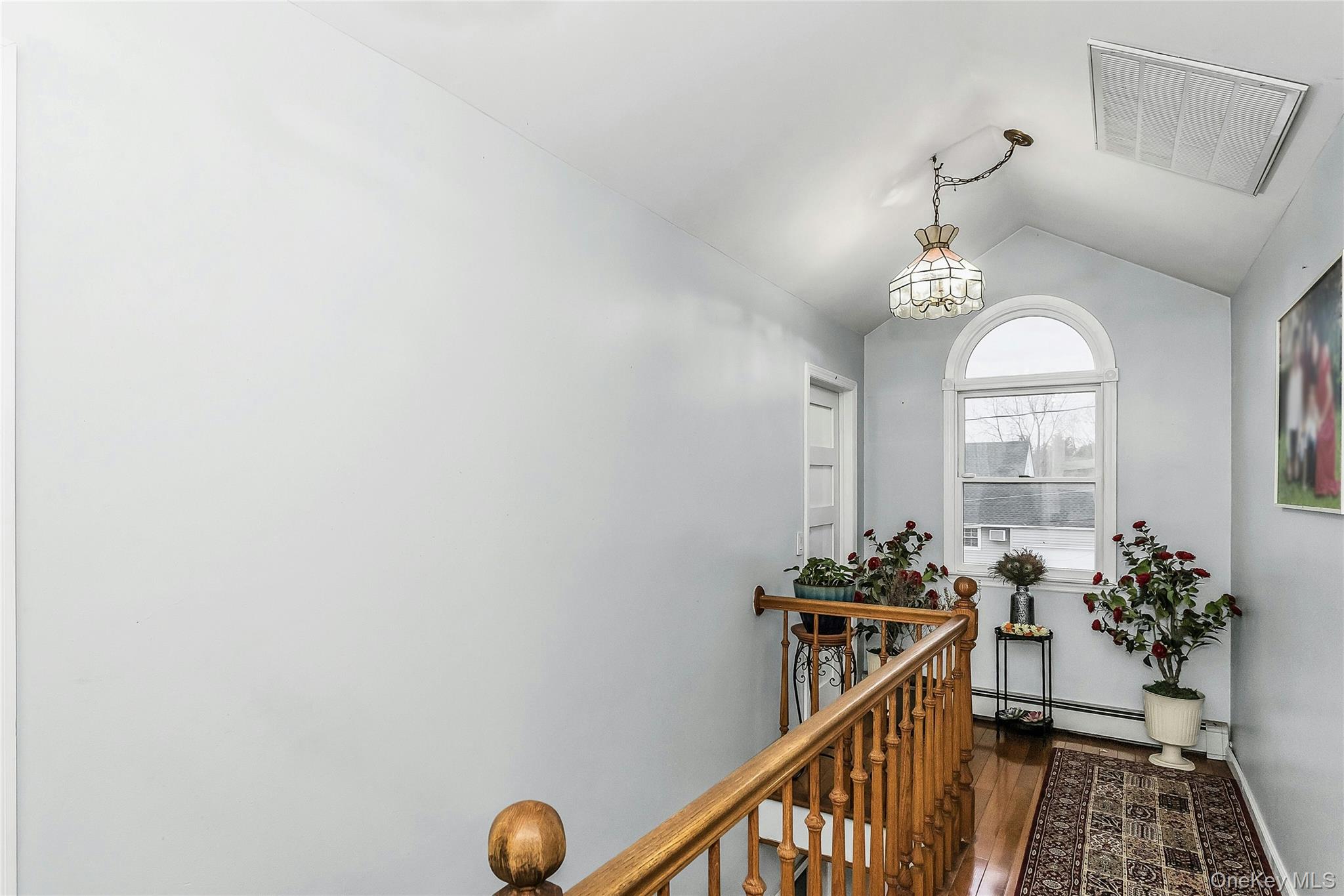 #15 photo, 5 Malone Street, Hicksville , NY 11801