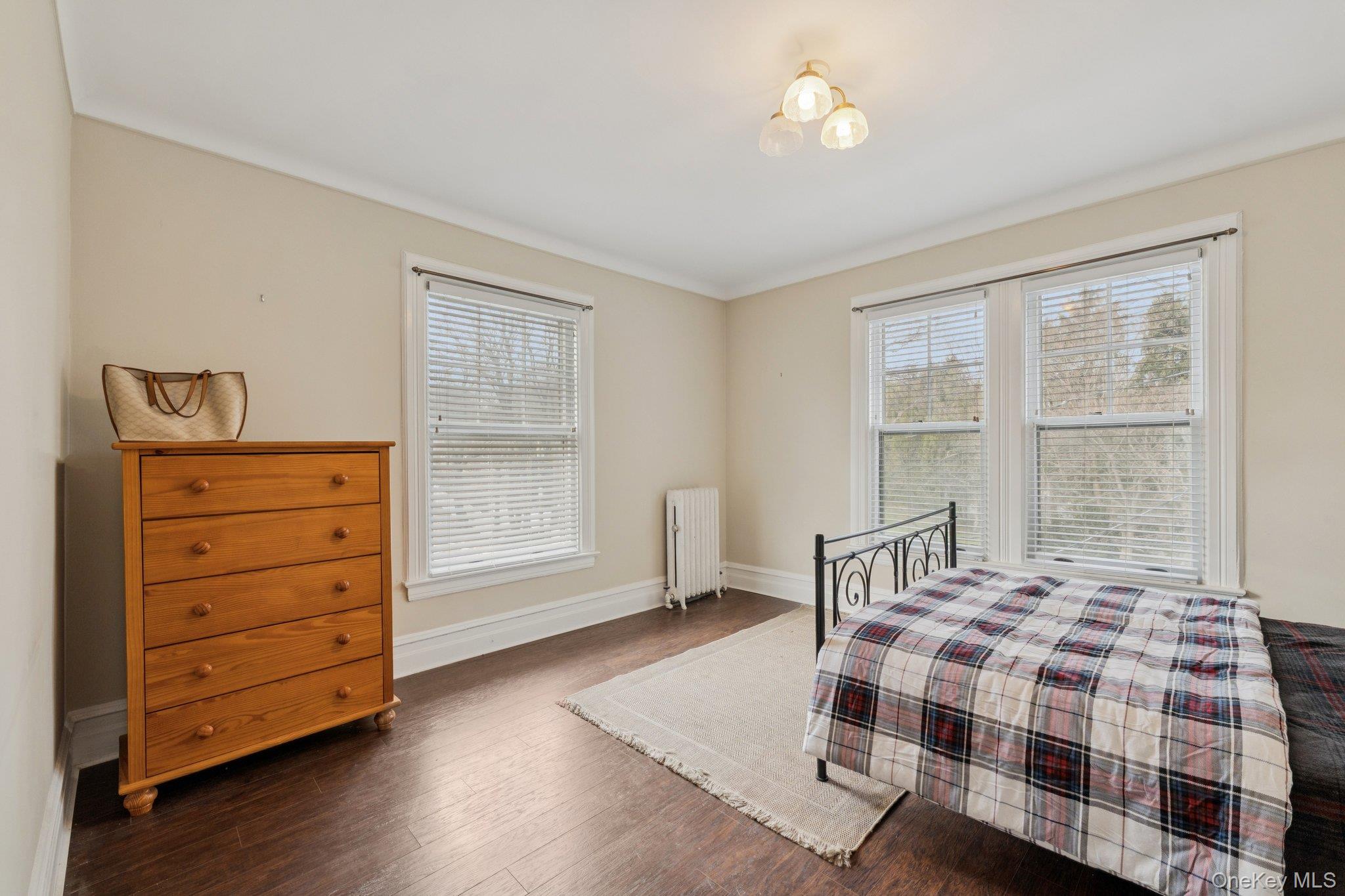 #20 photo, 397 Split Rock Road, स्योसेट Syosset , NY 11791