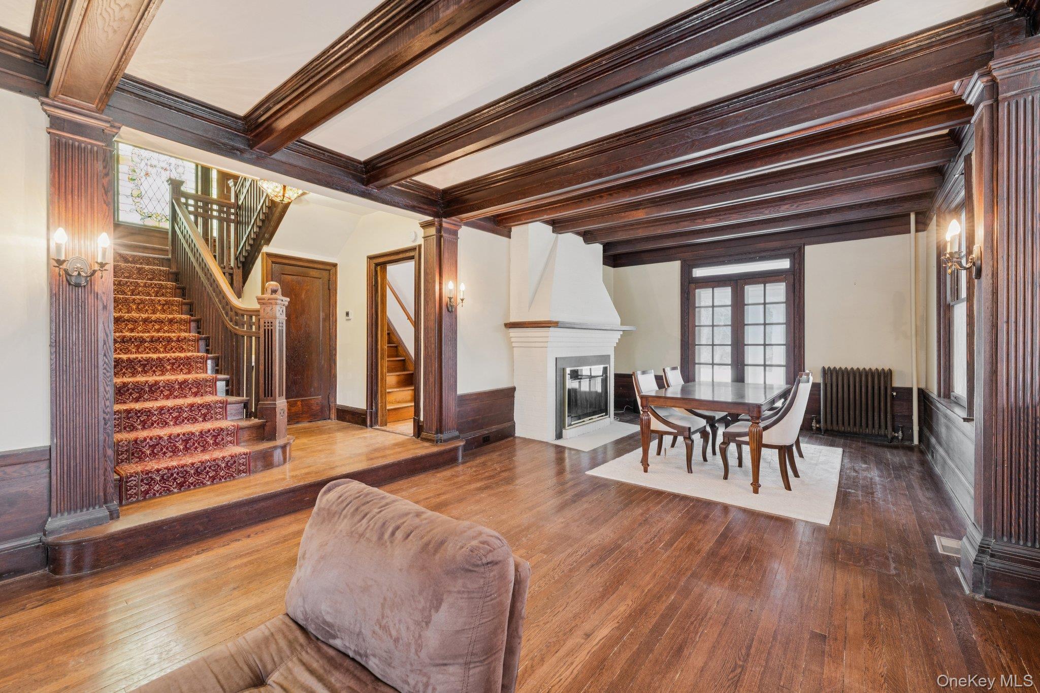 #4 photo, 397 Split Rock Road, स्योसेट Syosset , NY 11791