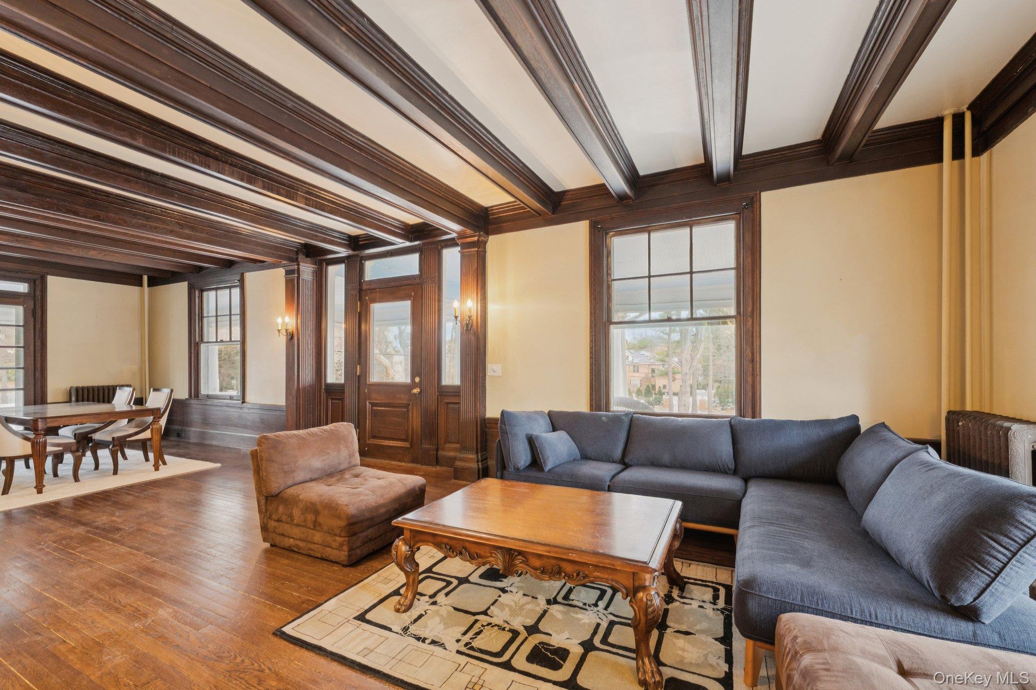 #8 photo, 397 Split Rock Road, स्योसेट Syosset , NY 11791