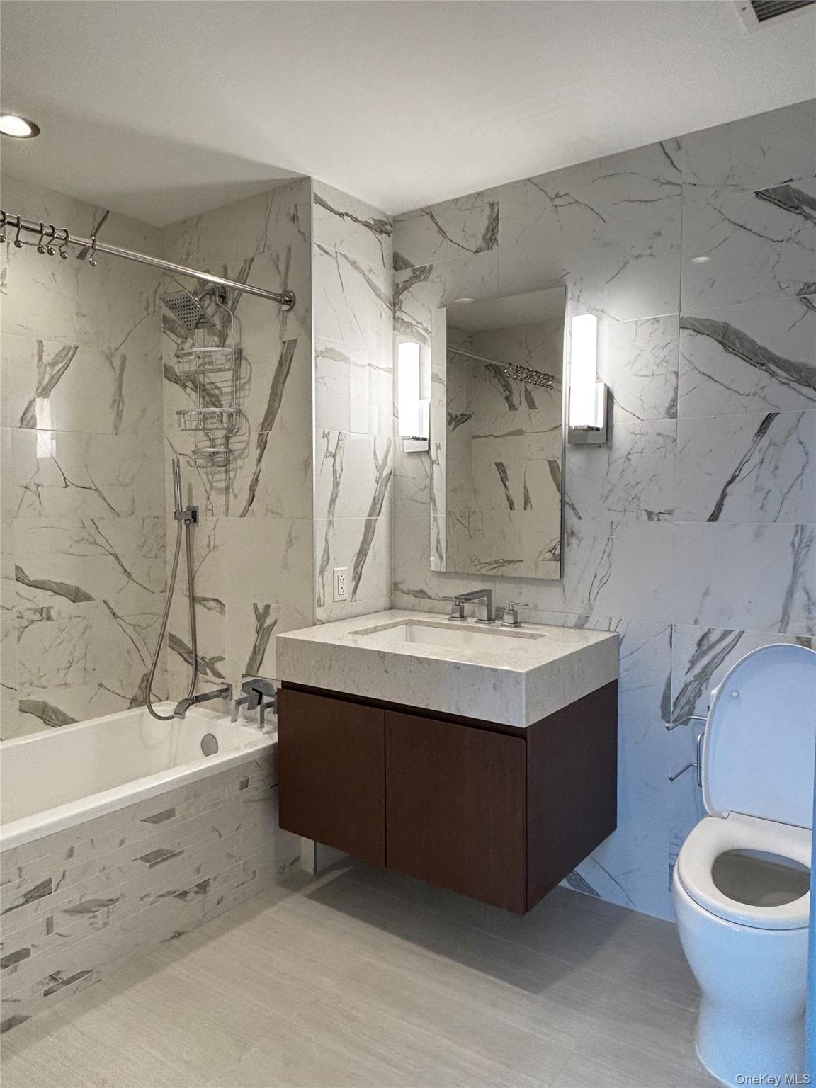 #7 photo, 13835 39th, Flushing , NY 11354