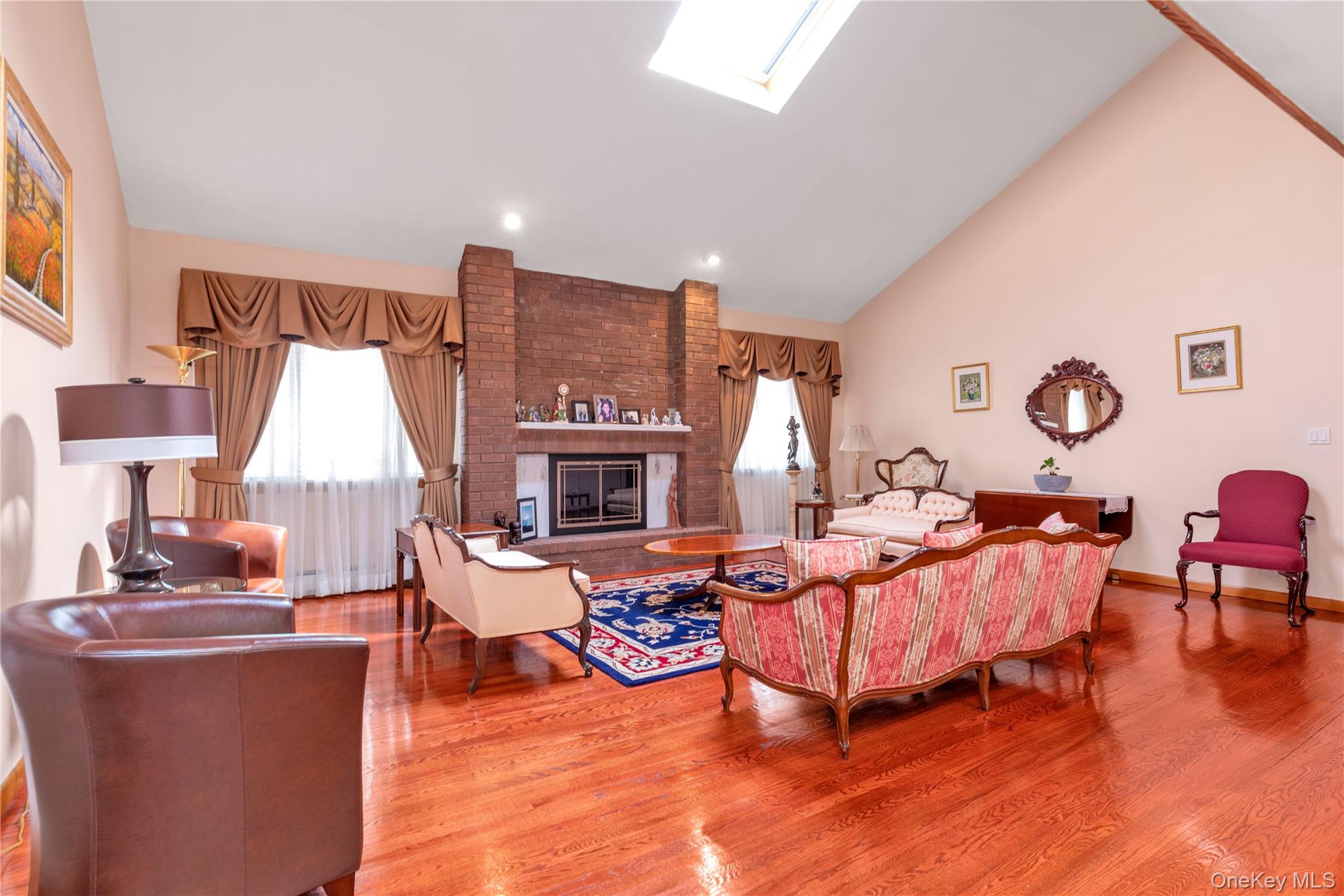 #3 photo, 51-10 Douglaston Parkway, कुईंस Douglaston , NY 11362