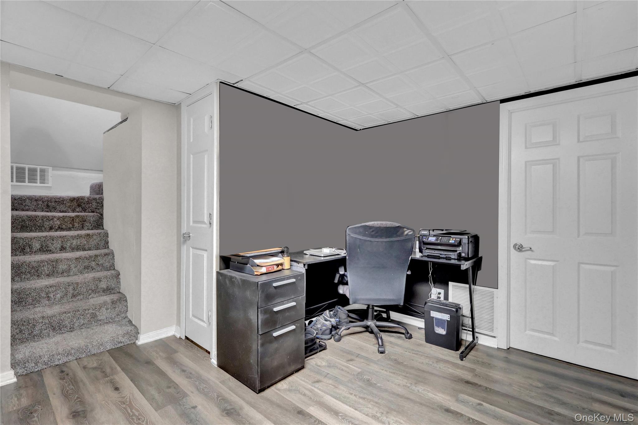 #18 photo, 228 Broadway, 롱 아일랜드 Massapequa Park , NY 11762